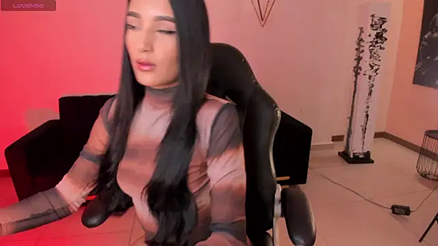 BellaCarteer  online show from 10.04.25