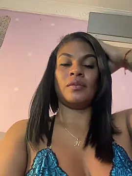 Snapshot of Naticol1 chatting on 02.05.25 Naticol1 online show from 02.05.25