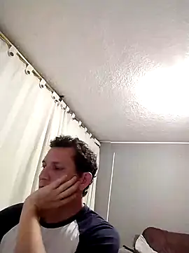 Bombi22 online show from 12.15.24