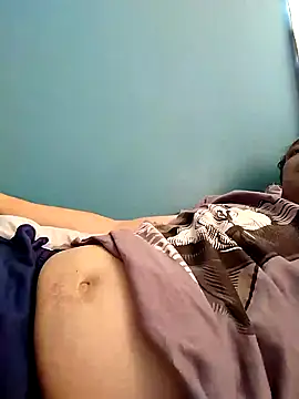 Bombi22 online show from 01.12.25