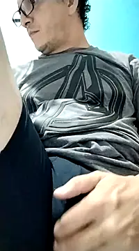 Bombi22 online show from 02.15.25