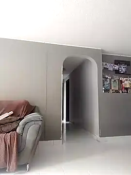 Bombi22 online show from 03.15.25