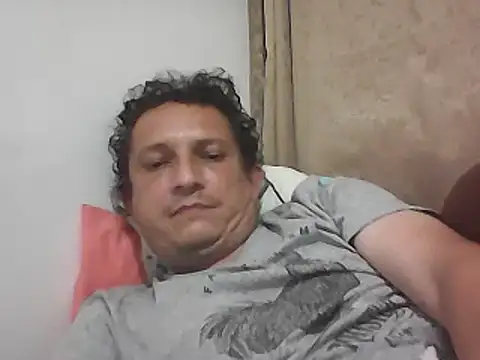 Bombi22 online show from 10.10.25