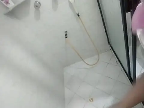 Bombi22 online show from 11.12.25