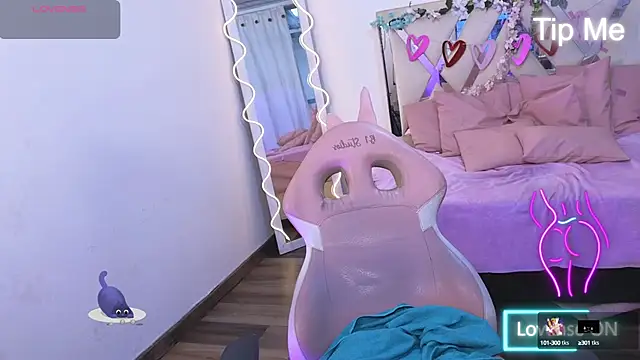 Snapshot of kittystart_tay chatting on 02.24.25 kittystart tay online show from 02.24.25