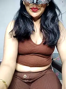 sexy bhabhi69 online show from 12.16.25