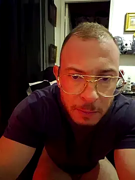 Snapshot of jourdinio13 chatting on 12.26.24 jourdinio13 online show from 12.26.24