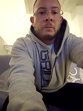 Snapshot of jourdinio13 chatting on 02.01.25 jourdinio13 online show from 02.01.25