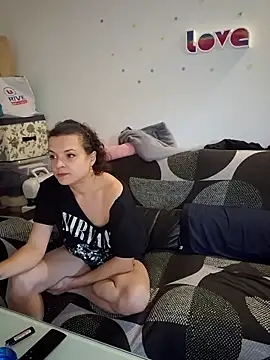 Snapshot of jourdinio13 chatting on 10.12.25 jourdinio13 online show from 10.12.25