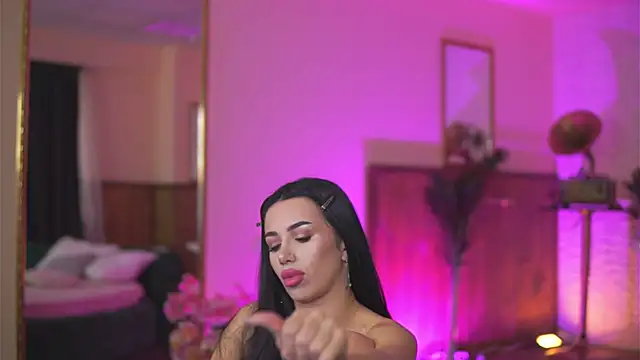 Jenna Day online show from 02.02.25