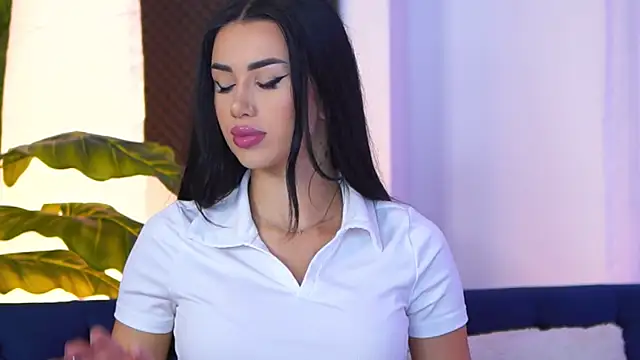 Jenna Day online show from 10.06.25