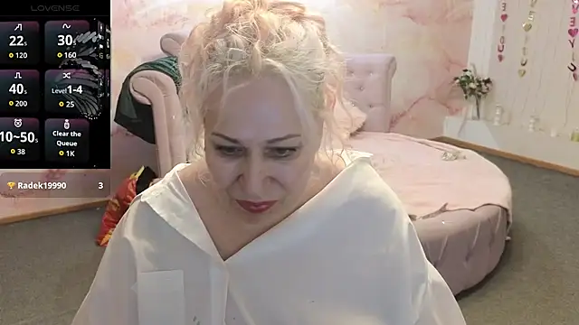 Penelope Pinky online show from 04.03.26