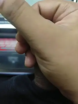 mumbai dick online show from 11.04.25