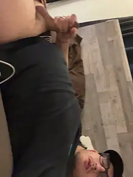 Snapshot of papittochulito chatting on 12.22.25 papittochulito online show from 12.22.25