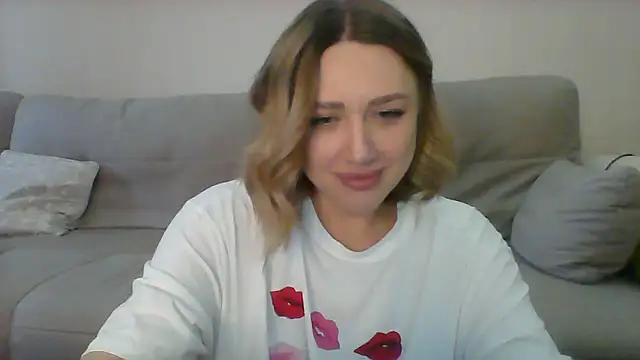 VickyLove047 online show from 03.19.25