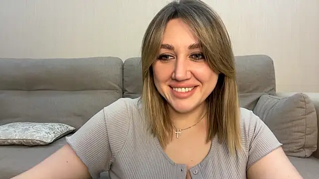 VickyLove047 online show from 12.18.25