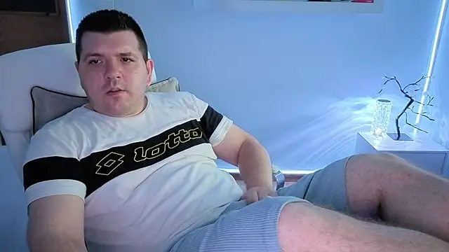Snapshot of JasonJacks chatting on 06.30.26 JasonJacks online show from 06.30.26