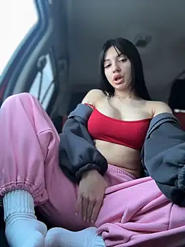 Snapshot of JulliaVegas chatting on 02.07.26 JulliaVegas online show from 02.07.26