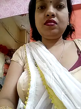 Snapshot of sunita-doll chatting on 09.30.25 sunita-doll online show from 09.30.25