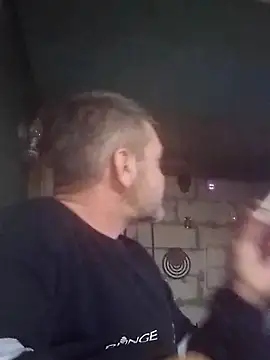 Snapshot of narcismarcu11 chatting on 11.19.25 narcismarcu11 online show from 11.19.25