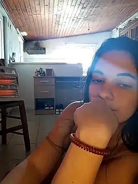 Snapshot of Eleni_Pappa chatting on 02.06.25 Eleni Pappa online show from 02.06.25