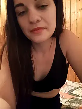 Snapshot of Eleni_Pappa chatting on 03.07.25 Eleni Pappa online show from 03.07.25