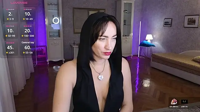 AnneHaddaway online show from 11.30.25