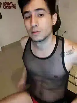 Snapshot of GamerQuinn chatting on 12.20.24 GamerQuinn online show from 12.20.24