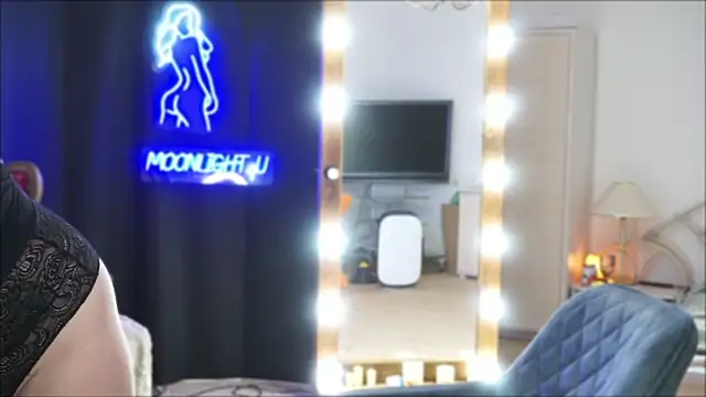 moonlight4u online show from 01.24.25