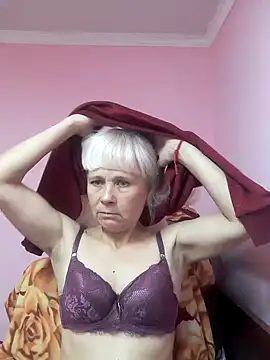 sakura blonde online show from 12.03.25