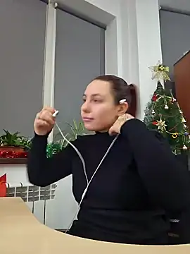 Snapshot of Asya_56_56 chatting on 12.19.24 Asya 56 56 online show from 12.19.24