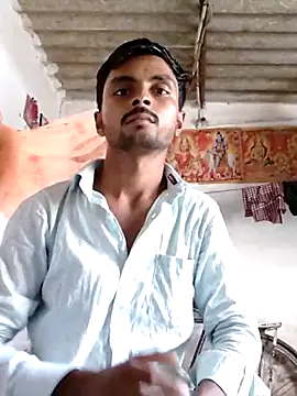 Snapshot of Suraj223kumar chatting on 07.03.26 Suraj223kumar online show from 07.03.26