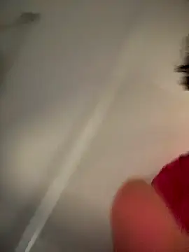 Snapshot of SecretlyDD chatting on 10.10.25 SecretlyDD online show from 10.10.25