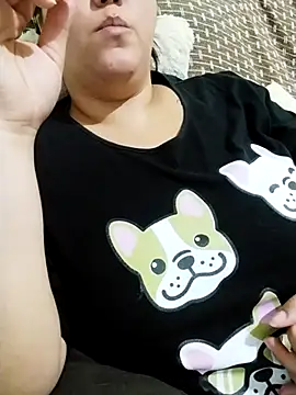 Snapshot of Paolaa_hoot chatting on 10.21.25 Paolaa hoot online show from 10.21.25