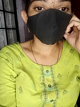 Snapshot of Telugu_Cute_Angel chatting on 12.15.25 Telugu Cute Angel online show from 12.15.25