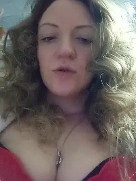 Snapshot of KattyLuuu chatting on 01.07.26 KattyLuuu online show from 01.07.26