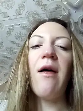 Snapshot of KattyLuuu chatting on 01.18.26 KattyLuuu online show from 01.18.26