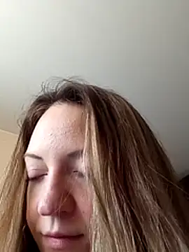 Snapshot of KattyLuuu chatting on 02.05.26 KattyLuuu online show from 02.05.26