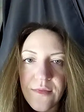 Snapshot of KattyLuuu chatting on 02.22.26 KattyLuuu online show from 02.22.26