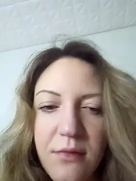 Snapshot of KattyLuuu chatting on 02.28.26 KattyLuuu online show from 02.28.26