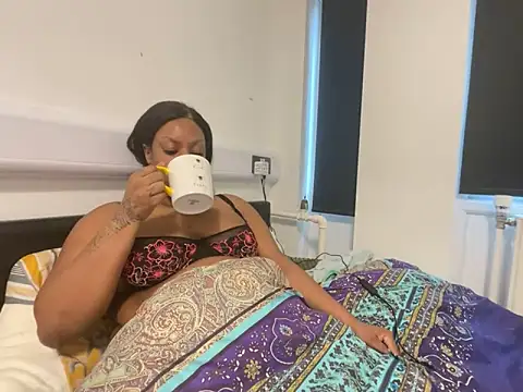 LavenderBuxton online show from 01.18.25