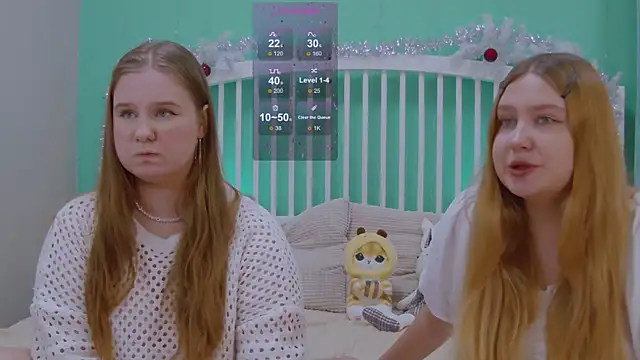 Snapshot of Ellie_Wellie chatting on 12.23.24 Ellie Wellie online show from 12.23.24