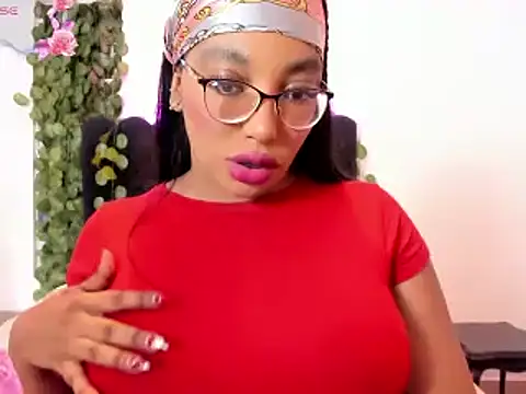 Snapshot of AmyBriiggs chatting on 02.08.26 AmyBriiggs online show from 02.08.26