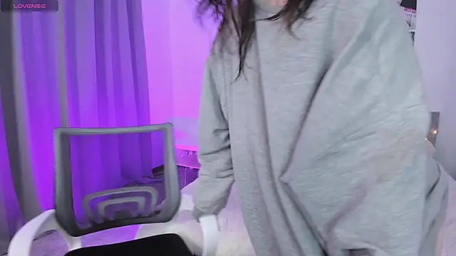 Lissa Meow  online show from 10.08.25