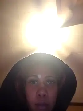 Snapshot of carmelbbyx22 chatting on 11.24.25 carmelbbyx22 online show from 11.24.25