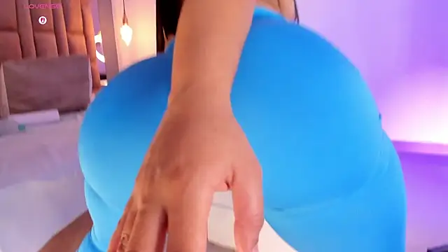 victoriaroyce1 online show from 02.27.26