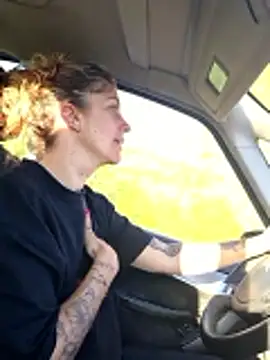 sansan2411 online show from 04.08.26