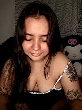 Snapshot of Ema_kraus chatting on 03.11.25 Ema kraus online show from 03.11.25