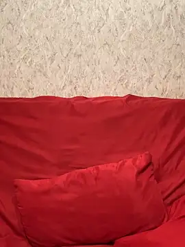 Snapshot of Sweet_white_chocolate chatting on 12.25.24 Sweet white chocolate online show from 12.25.24