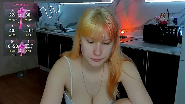 Snapshot of Sweet_white_chocolate chatting on 11.27.25 Sweet white chocolate online show from 11.27.25